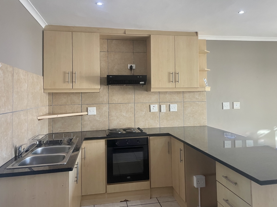 3 Bedroom Property for Sale in Villa Diamante Western Cape